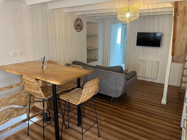 Maison vente à Sous le Mas, Villebois