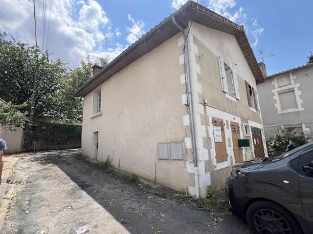 Maison vente à Confolens