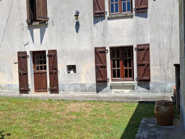 Maison vente à Confolens, Tessonnière