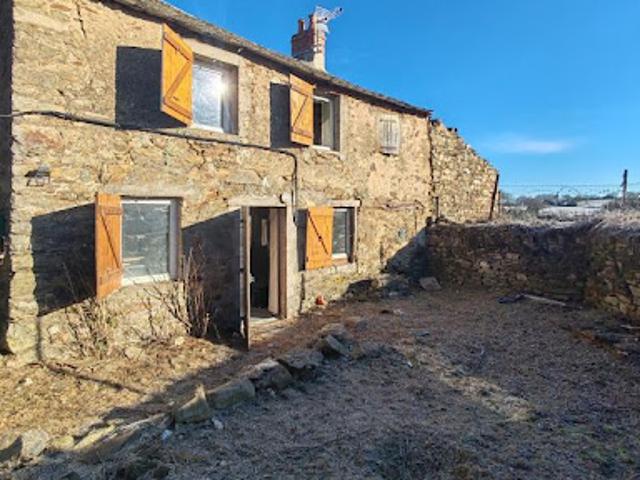 Maison vente à Millau, Auriac-lagast