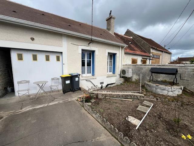 Maison vente à Saint-Amand-Montrond, Châteaumeillant