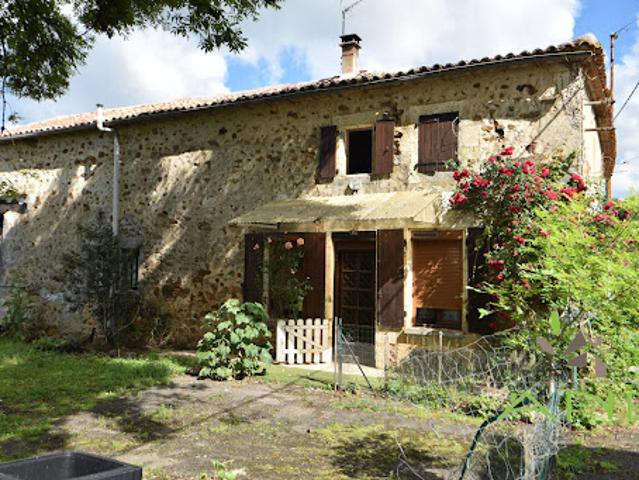 Maison vente à Angoulême, Montbron
