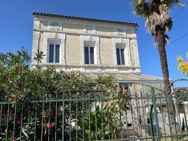 Maison vente à Angoulême, Ruelle-sur-touvre