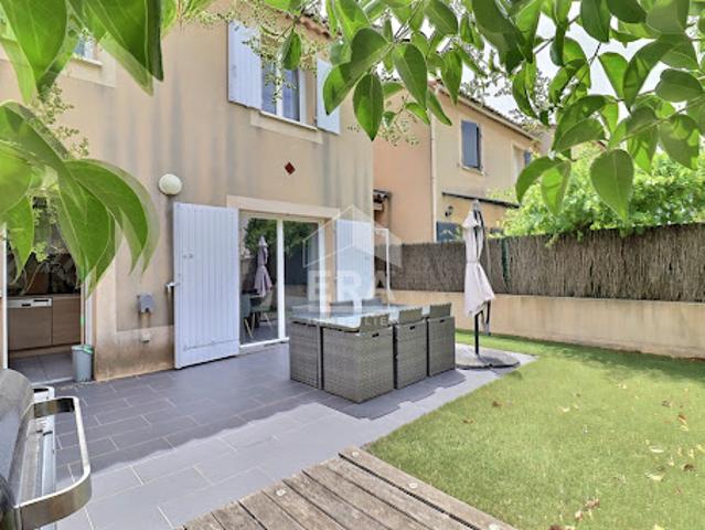 Maison vente à Aix-en-Provence, Saint-cannat
