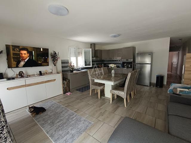 Maison vente à Confolens, Vars