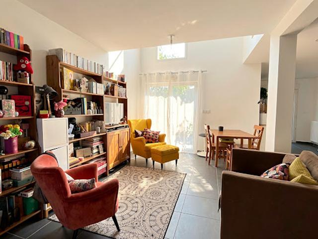 Maison vente à Aix-en-Provence, Lambesc