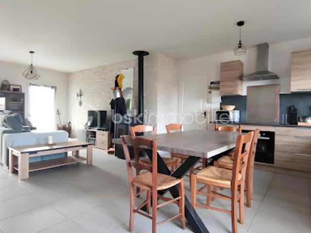 Maison vente à Nantes, Lège