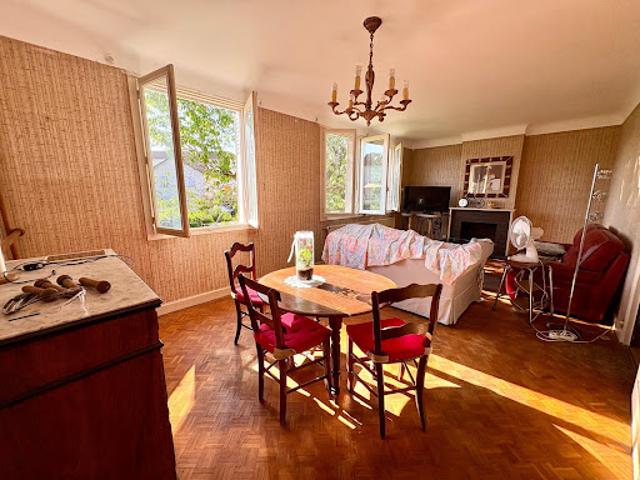 Maison vente à Sarlat-la-Canéda, Terrasson-lavilledieu