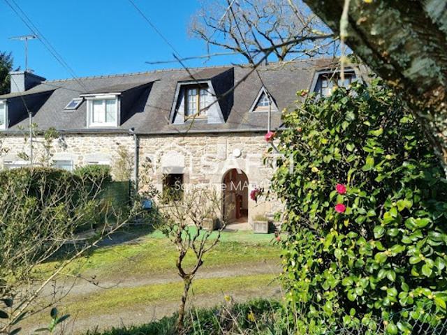 Maison vente à Kroaz Maez an Otenn, Bourbriac