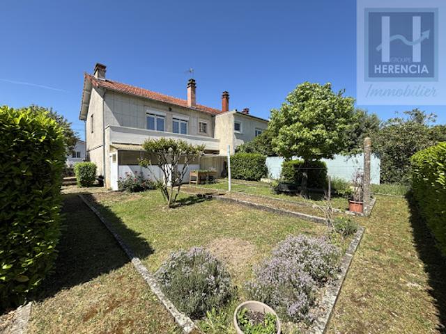 Maison vente à Angoulême, Aignes-et-puypéroux