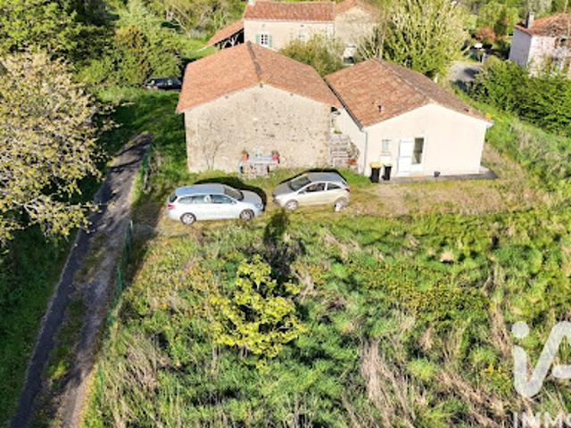 Maison vente à Confolens, Mazerolles
