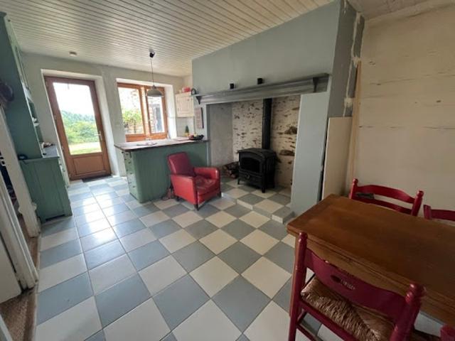 Maison vente à Nontron, Thiviers