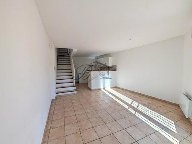 Maison vente à Apt, La Bastide-des-jourdans