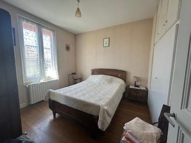 Maison vente à La Châtre, Aigurande
