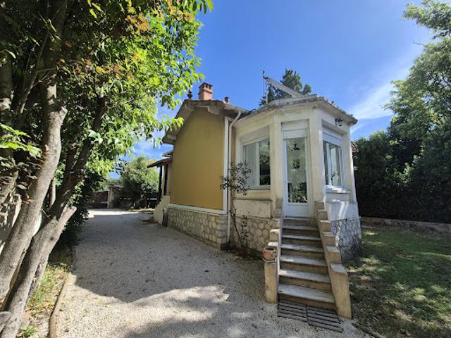 Maison vente à Carpentras, Courthézon