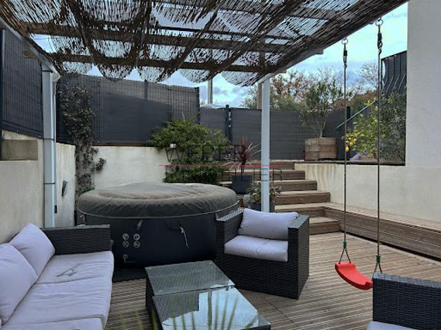 Maison vente à Arrondissement de Toulon, Le Castellet