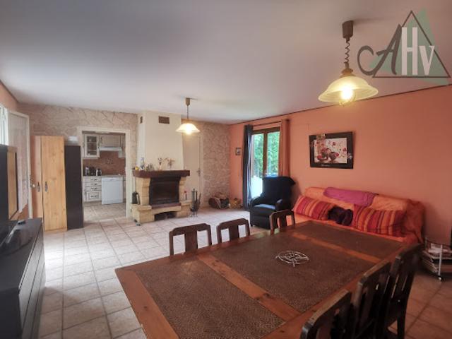 Maison vente à Sens, Perceneige