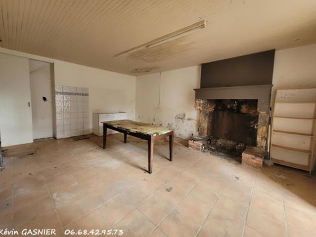 Maison vente à Angoulême, Sers