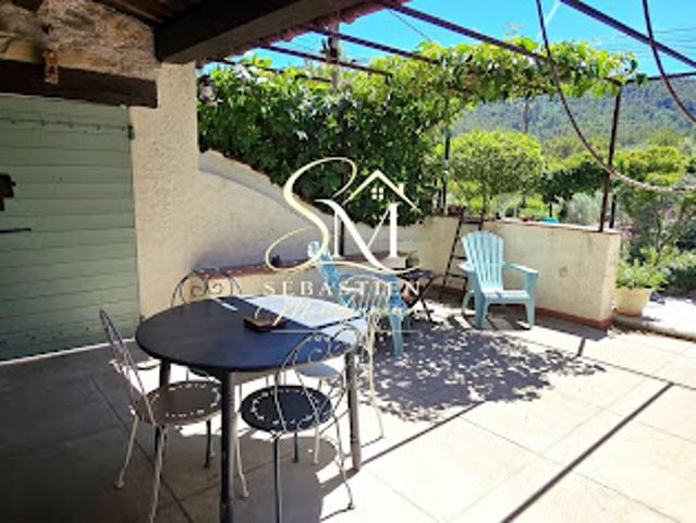 Maison vente à Arrondissement de Toulon, Solliès-toucas