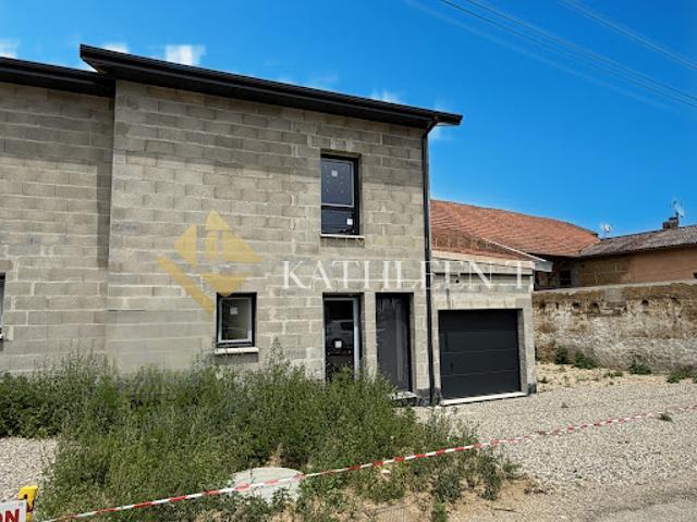 Maison vente à La Tour-du-Pin, Roche