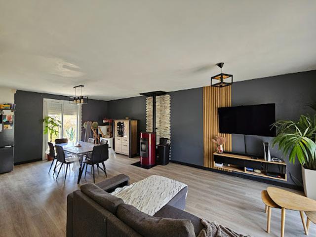 Maison vente à La Flèche, Cré