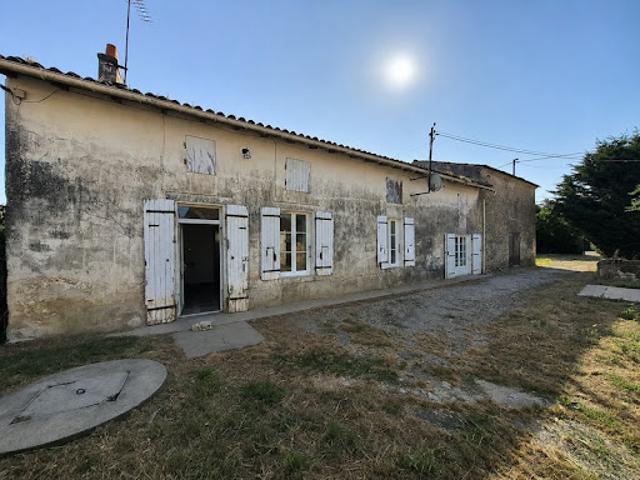 Maison vente à Saint-Jean-d'Angély, Les Nouillers