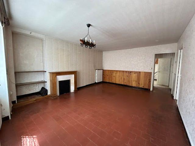 Maison vente à Cosne-Cours-sur-Loire, La Celle-sur-loire