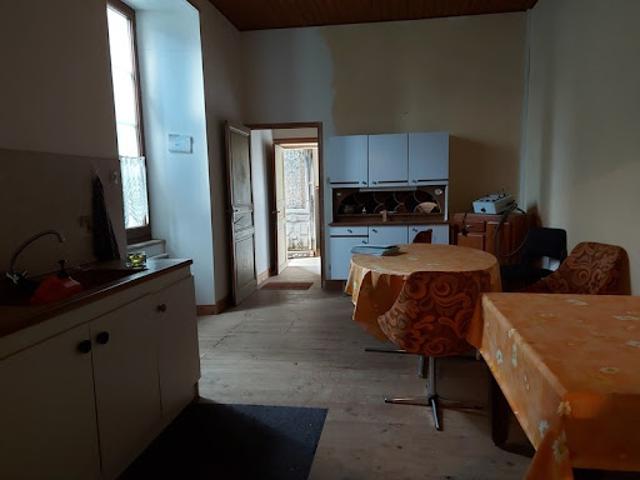 Maison vente à L'Ardillier, Saint-genis-de-saintonge