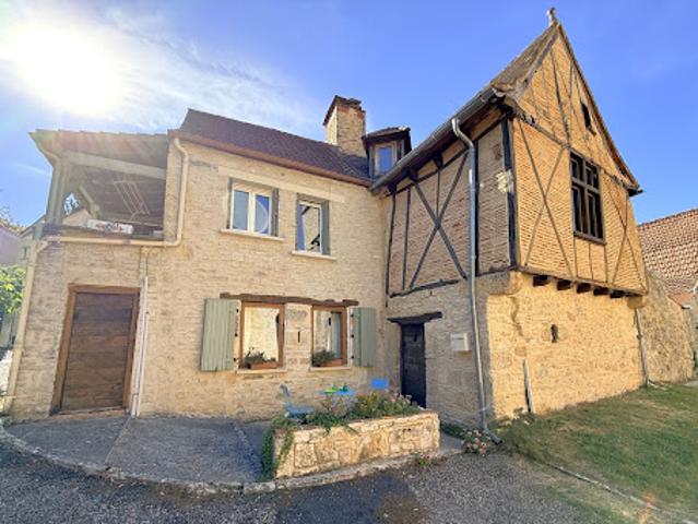 Maison vente à Chaunac, Gourdon