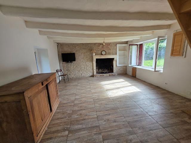 Maison vente à Montmorillon, Saint-pierre-de-maillé