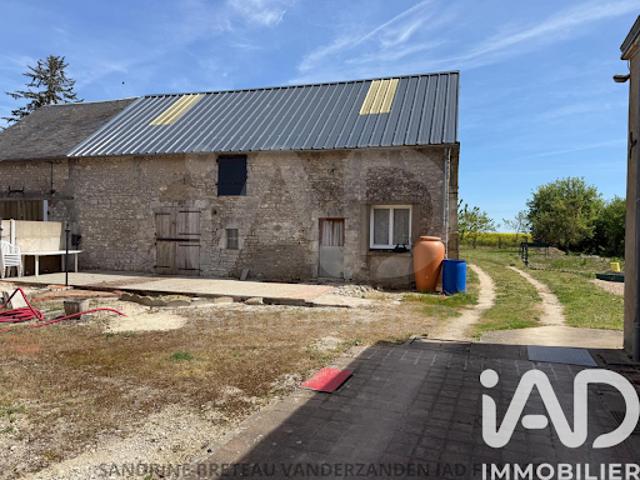 Maison vente à Châteaudun, Le Mée