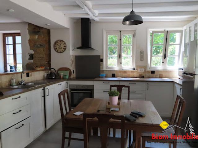 Maison vente à Oloron-Sainte-Marie, Salies-de-béarn