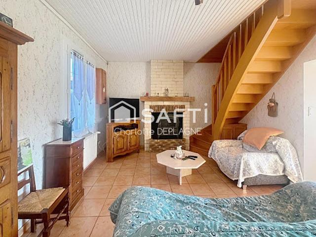 Maison vente à Nontron, Brantôme
