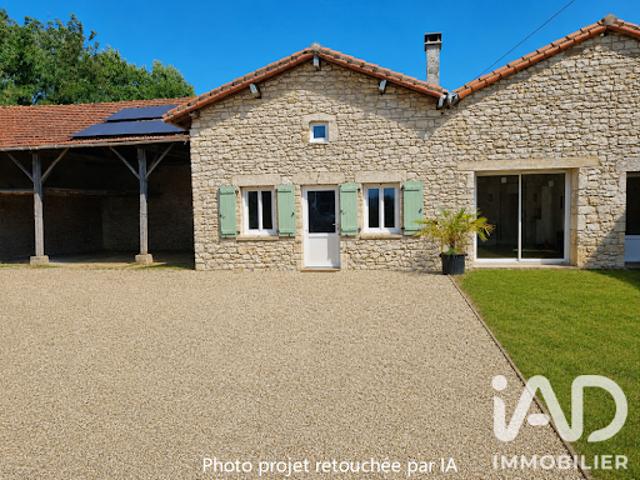 Maison vente à Confolens, Nanteuil-en-vallée