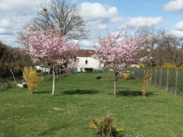 Maison vente à Rochechouart, Saint-laurent-sur-gorre