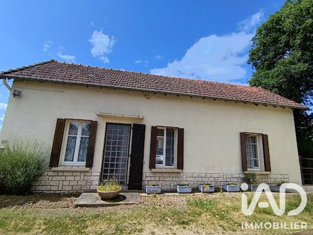 Maison vente à Riom, Youx