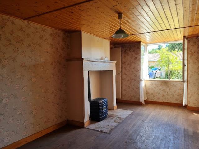 Maison vente à Angoulême, Chalais