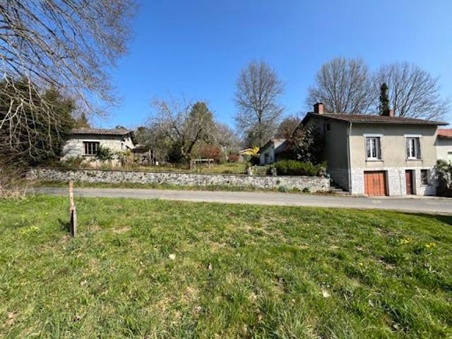Maison vente à Rochechouart, Champagnac-la-rivière