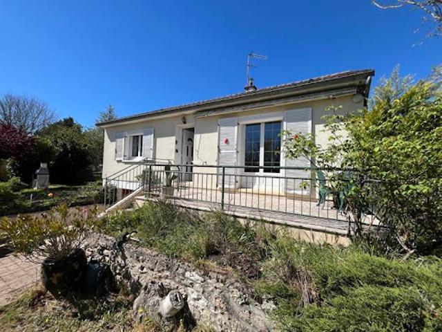 Maison vente à Saint-Amand-Montrond, Corquoy