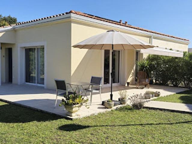 Maison vente à Saintes, Médis