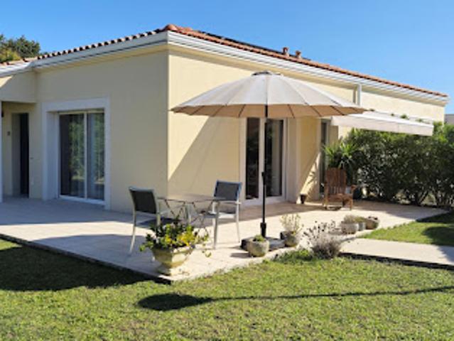 Maison vente à Saintes, Médis