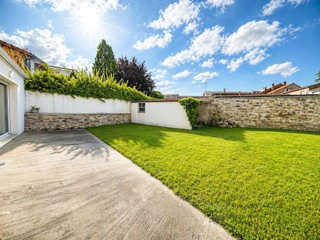 Maison vente à Bressuire, Mauléon