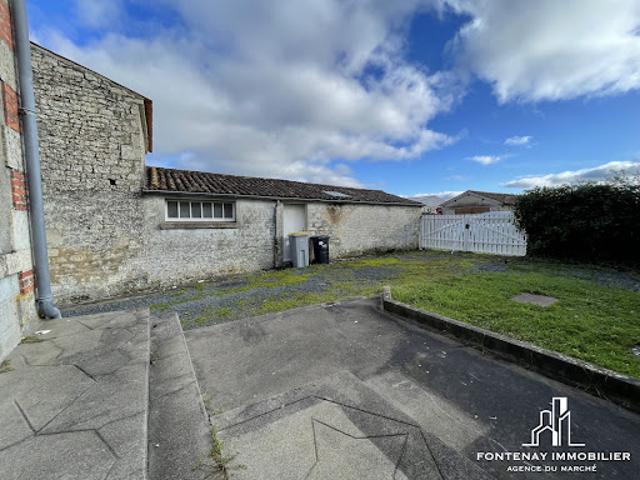 Maison vente à Fontenay-le-Comte, Maillezais
