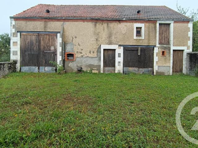 Maison vente à Saint-Amand-Montrond, Châteaumeillant