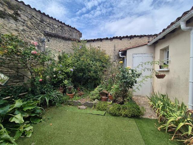 Maison vente à Cognac