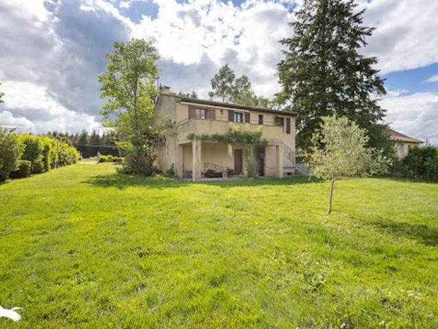 Maison vente à Rochechouart, Cognac-la-forêt