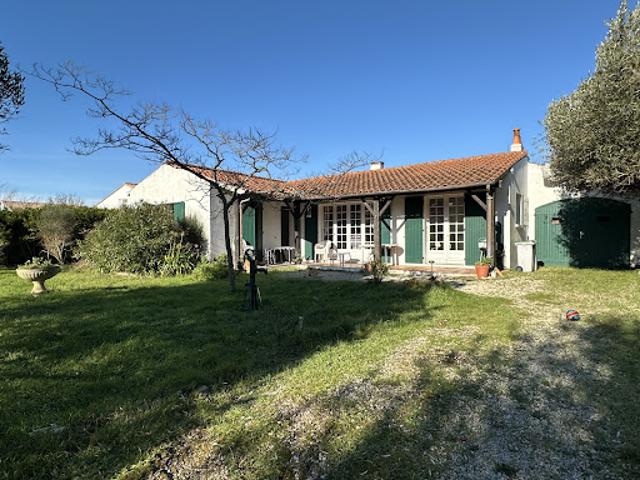 Maison vente à La Rochelle, Loix
