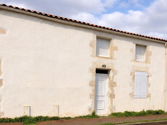 Maison vente à La Rochelle, Yves