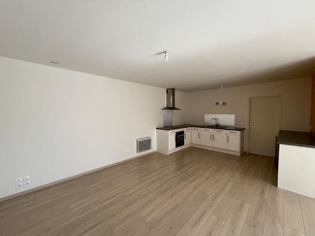 Maison vente à Saint-Yrieix-sur-Charente, Charente