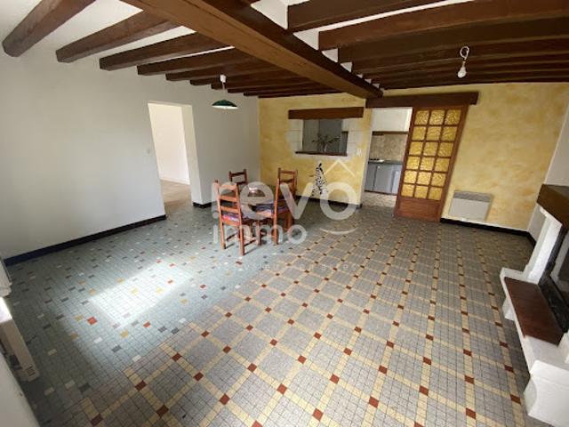 Maison vente à Saumur, Saulgé-l'hôpital